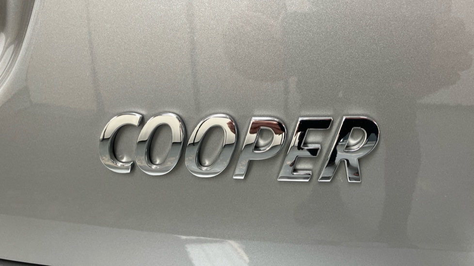 MINI Hatchback 1.5 Cooper Classic Premium Plus 5dr Auto Petrol Hatchback - Image 70