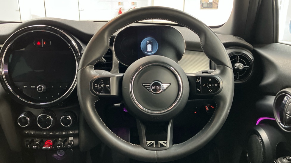 MINI Hatchback 1.5 Cooper Exclusive Premium 5dr Auto Petrol Hatchback - Image 5