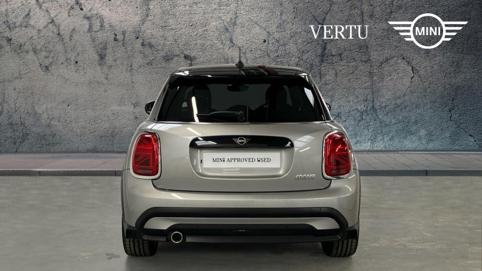 MINI Hatchback 1.5 Cooper Exclusive Premium 5dr Auto Petrol Hatchback - Image 15