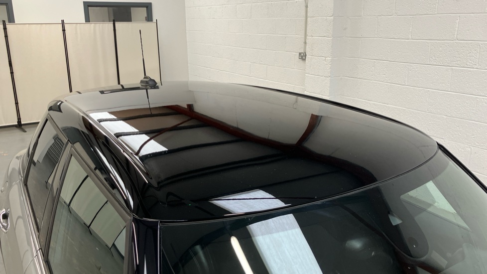 MINI Hatchback 1.5 Cooper Exclusive Premium 5dr Auto Petrol Hatchback - Image 21