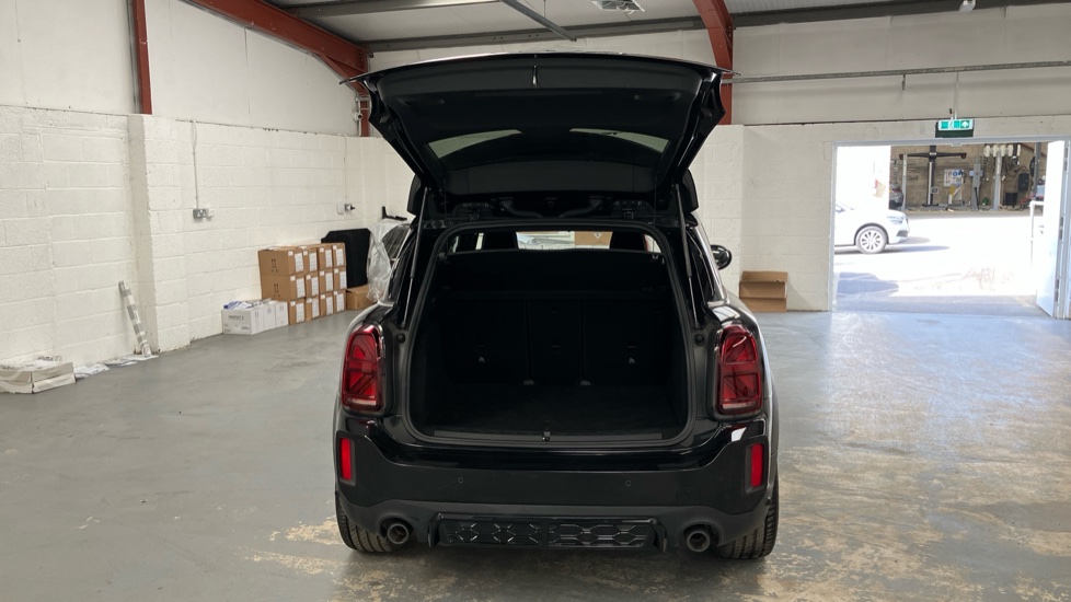 MINI Countryman 2.0 Cooper S Sport 5dr Auto Petrol Hatchback - Image 32