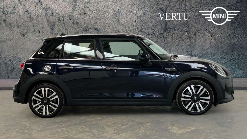 MINI Hatchback 2.0 Cooper S Exclusive Premium 5dr Auto Petrol Hatchback - Image 3