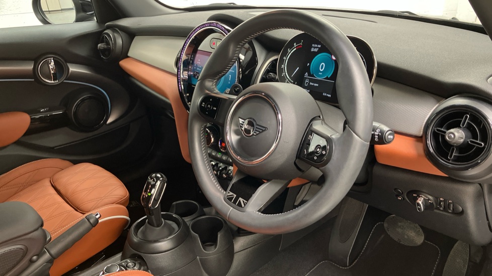 MINI Hatchback 2.0 Cooper S Exclusive Premium 5dr Auto Petrol Hatchback - Image 6
