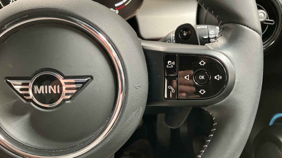 MINI Hatchback 2.0 Cooper S Exclusive Premium 5dr Auto Petrol Hatchback - Image 18