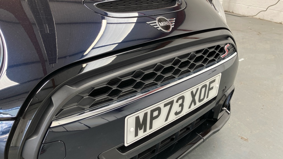 MINI Hatchback 2.0 Cooper S Exclusive Premium 5dr Auto Petrol Hatchback - Image 25