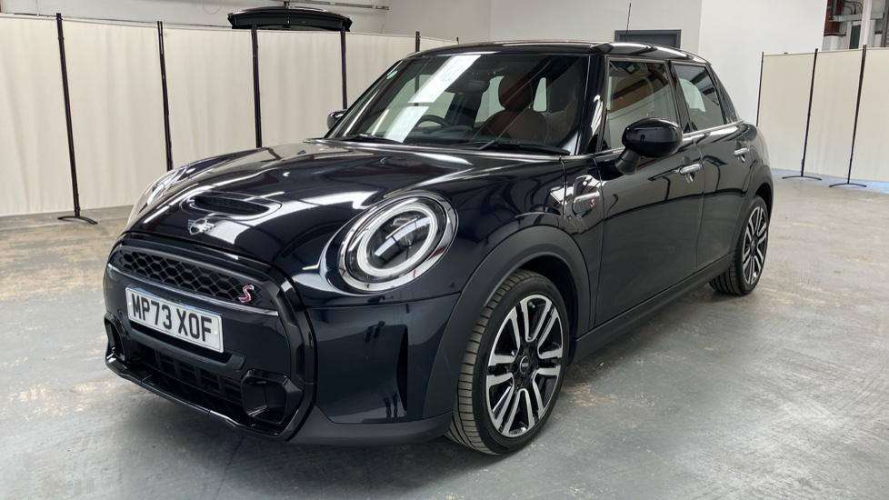 MINI Hatchback 2.0 Cooper S Exclusive Premium 5dr Auto Petrol Hatchback - Image 28
