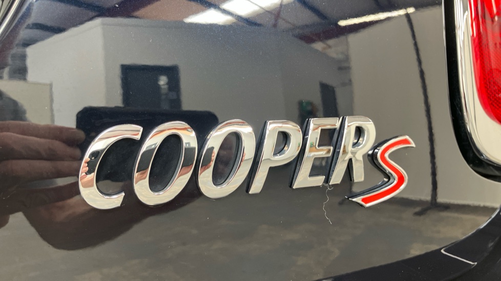 MINI Hatchback 2.0 Cooper S Exclusive Premium 5dr Auto Petrol Hatchback - Image 76