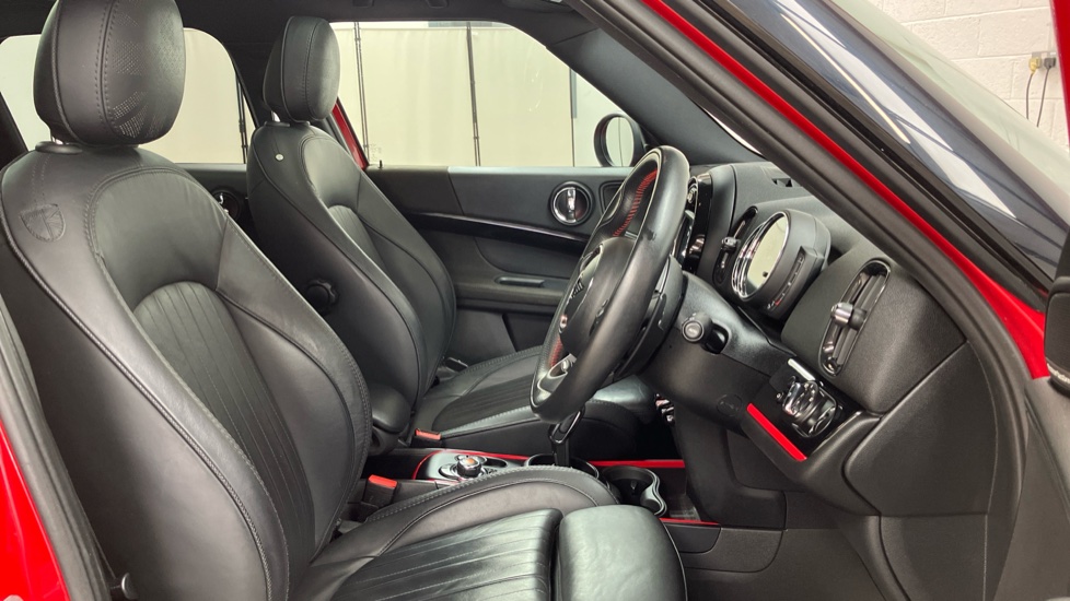 MINI Countryman 2.0 [306] John Cooper Works ALL4 5dr Auto Petrol Hatchback - Image 11