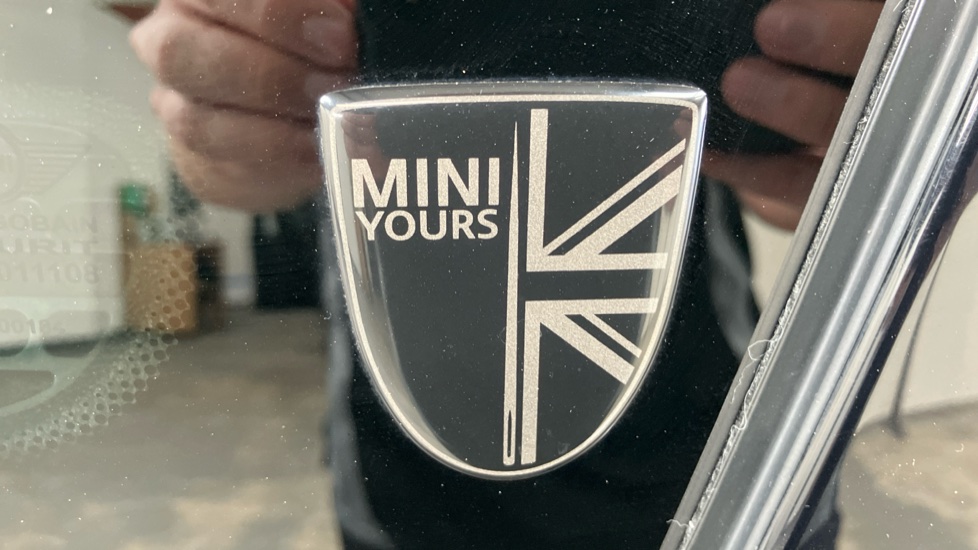 MINI Clubman 1.5 Cooper Exclusive 6dr Auto Petrol Estate - Image 27
