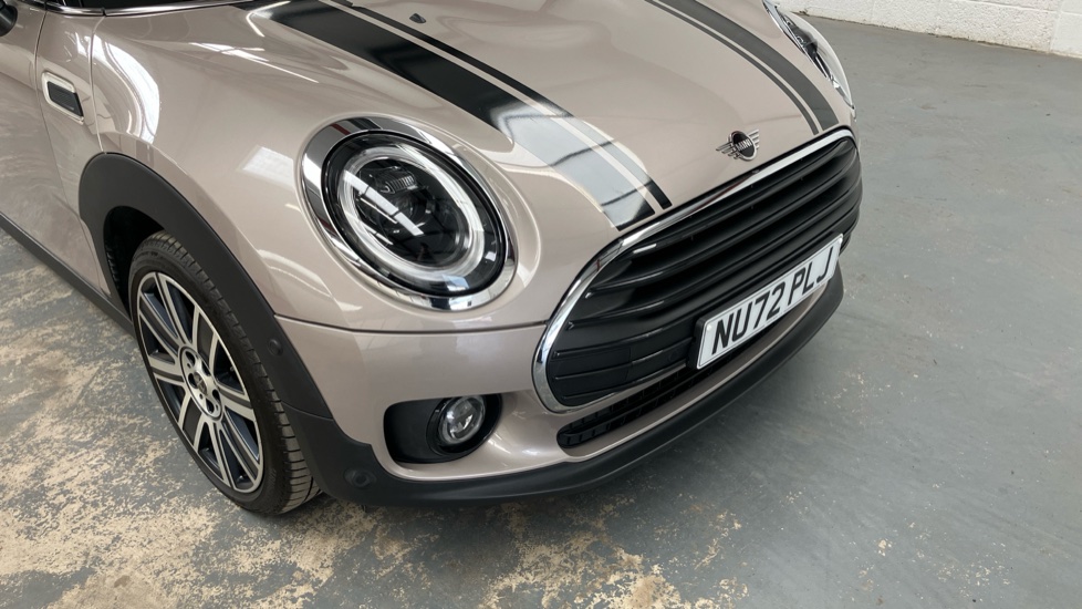 MINI Clubman 1.5 Cooper Exclusive 6dr Auto Petrol Estate - Image 29