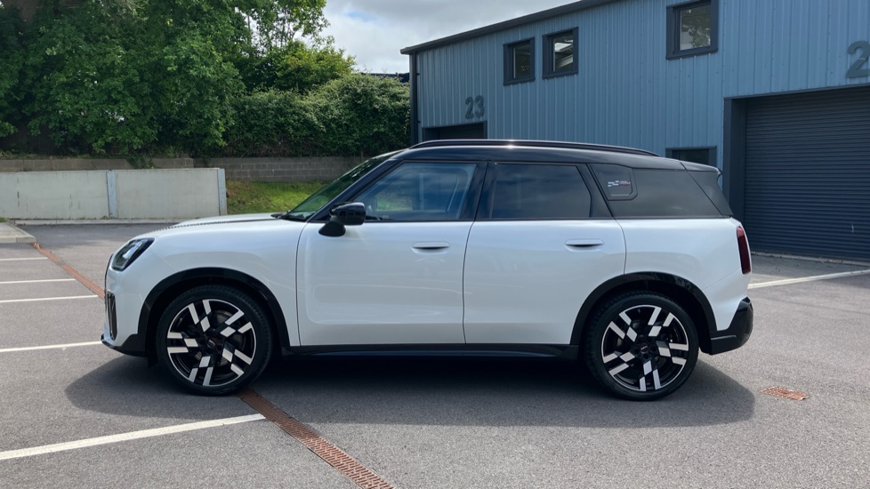 MINI Countryman 1.5 C Sport [Level 2] 5dr Auto Petrol Hatchback - Image 30
