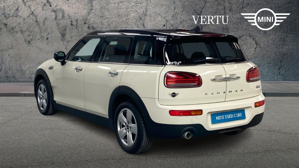 MINI Clubman 1.5 Cooper Classic 6dr Auto [Comfort Pack] Petrol Estate - Image 2