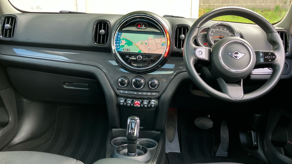 MINI Countryman 1.5 Cooper Classic 5dr Auto Petrol Hatchback - Image 4
