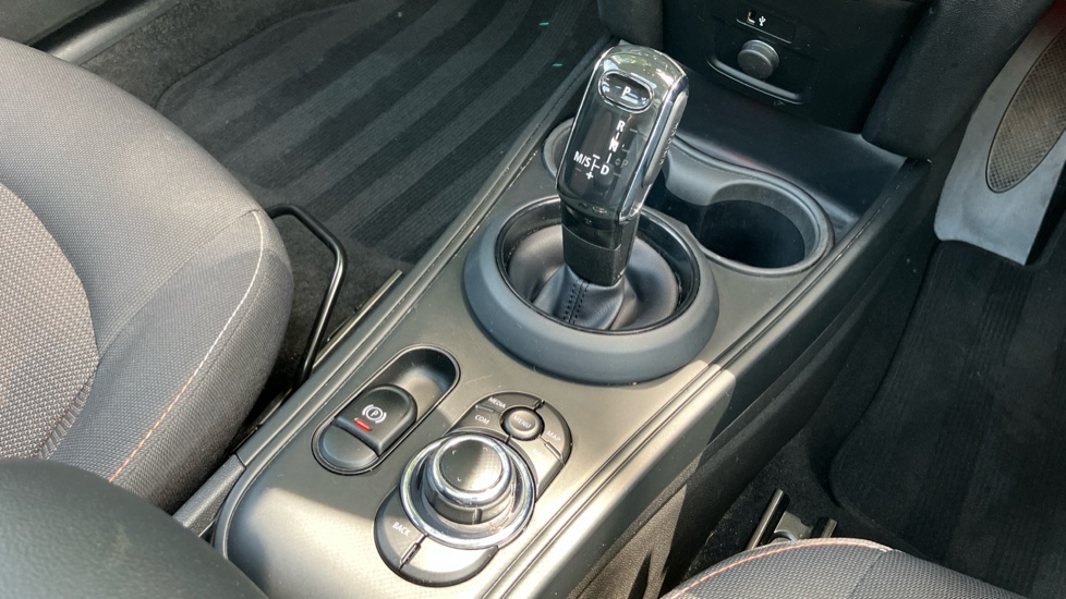 MINI Countryman 1.5 Cooper Classic 5dr Auto Petrol Hatchback - Image 10