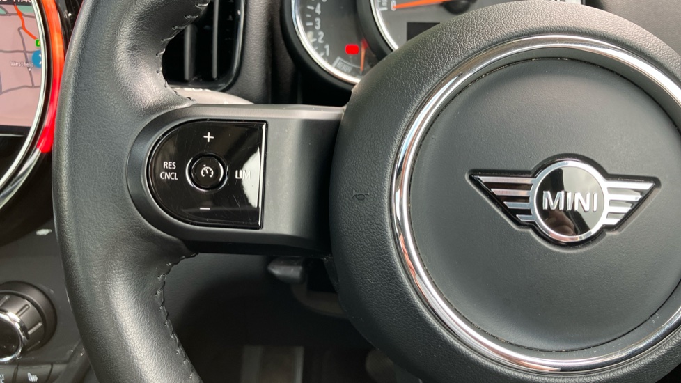 MINI Countryman 1.5 Cooper Classic 5dr Auto Petrol Hatchback - Image 17