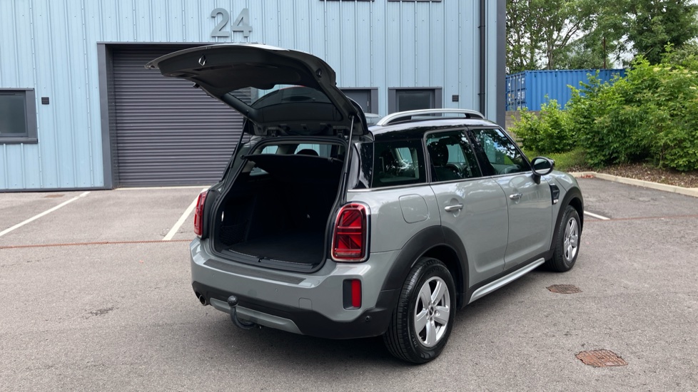 MINI Countryman 1.5 Cooper Classic 5dr Auto Petrol Hatchback - Image 44