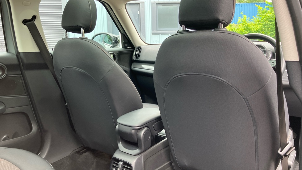 MINI Countryman 1.5 Cooper Classic 5dr Auto Petrol Hatchback - Image 49