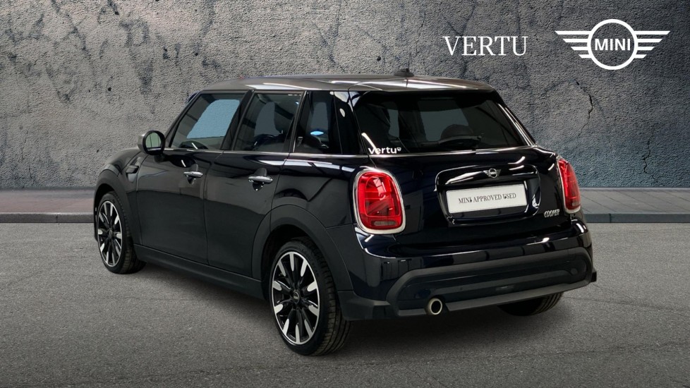 MINI Hatchback 1.5 Cooper Exclusive Premium 5dr Auto Petrol Hatchback - Image 2