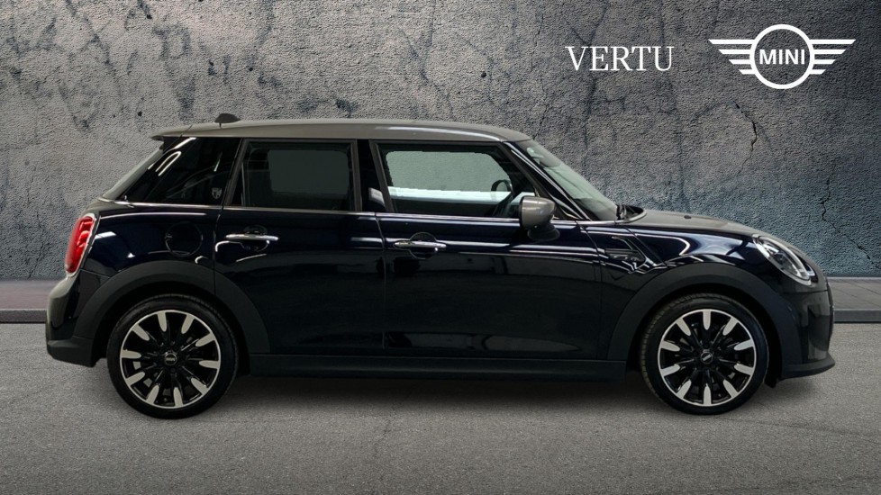 MINI Hatchback 1.5 Cooper Exclusive Premium 5dr Auto Petrol Hatchback - Image 3