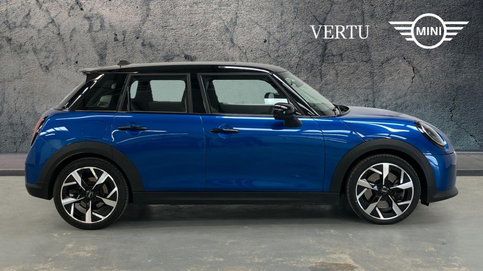 MINI Cooper 2.0 S Exclusive 5dr Auto Petrol Hatchback - Image 3