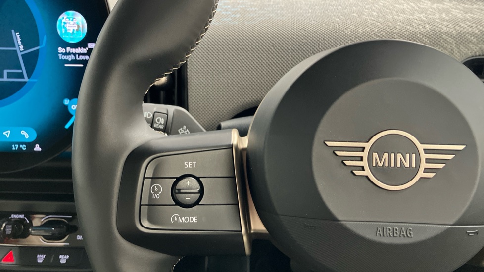MINI Cooper 2.0 S Exclusive 5dr Auto Petrol Hatchback - Image 17