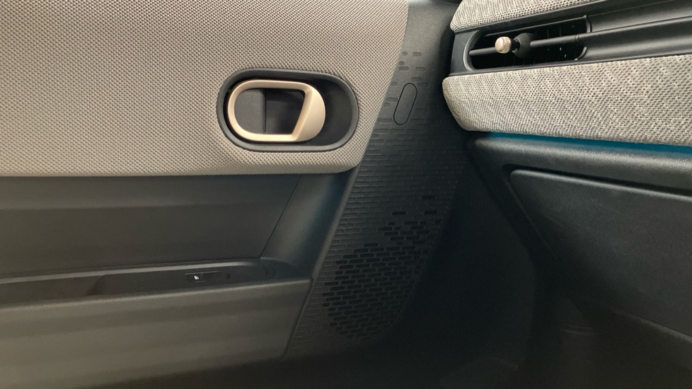 MINI Cooper 2.0 S Exclusive 5dr Auto Petrol Hatchback - Image 37