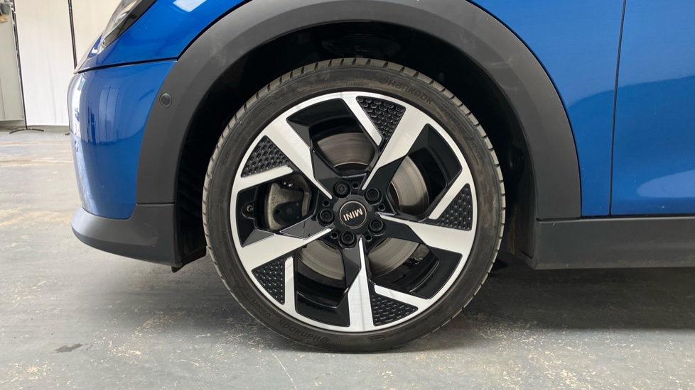 MINI Cooper 2.0 S Exclusive 5dr Auto Petrol Hatchback - Image 56