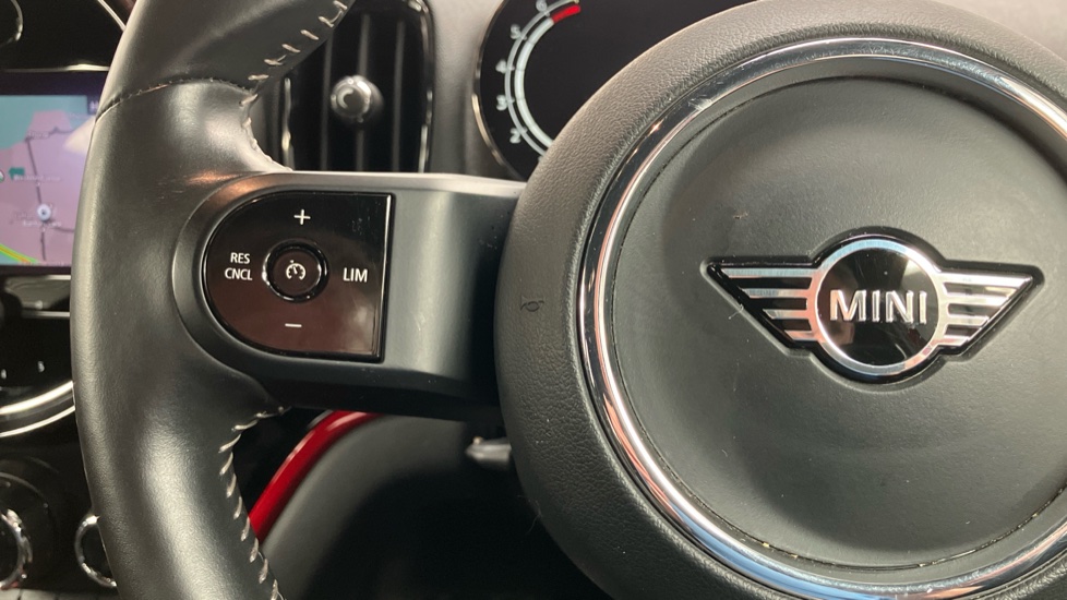 MINI Countryman 1.5 Cooper Sport Premium 5dr Auto Petrol Hatchback - Image 17