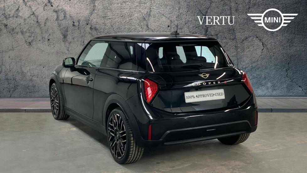 MINI Cooper 2.0 S Exclusive 3dr Auto Petrol Hatchback - Image 2