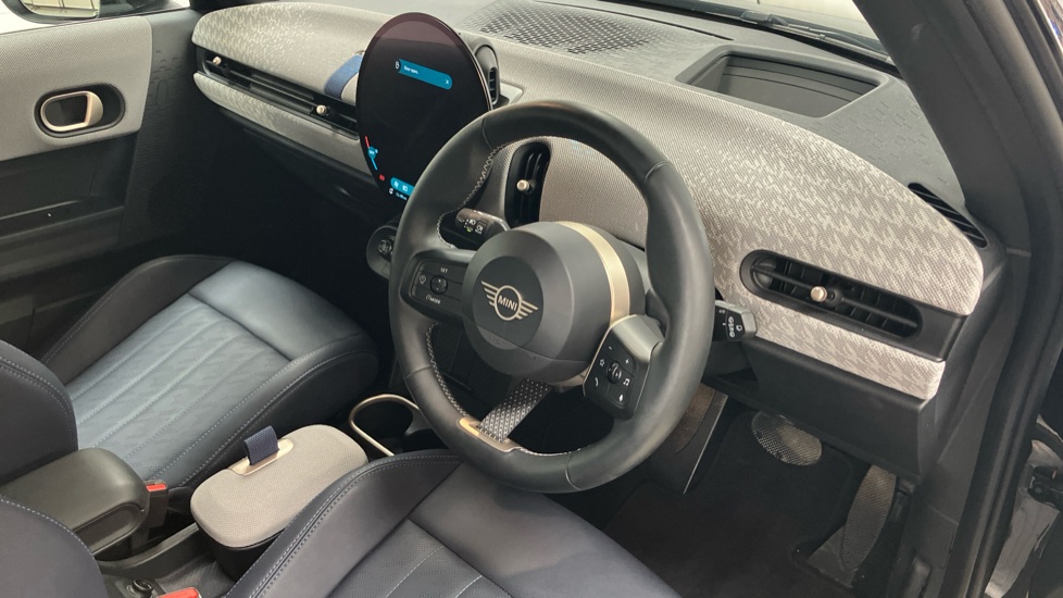 MINI Cooper 2.0 S Exclusive 3dr Auto Petrol Hatchback - Image 6