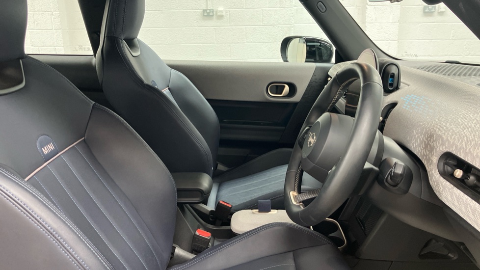 MINI Cooper 2.0 S Exclusive 3dr Auto Petrol Hatchback - Image 11