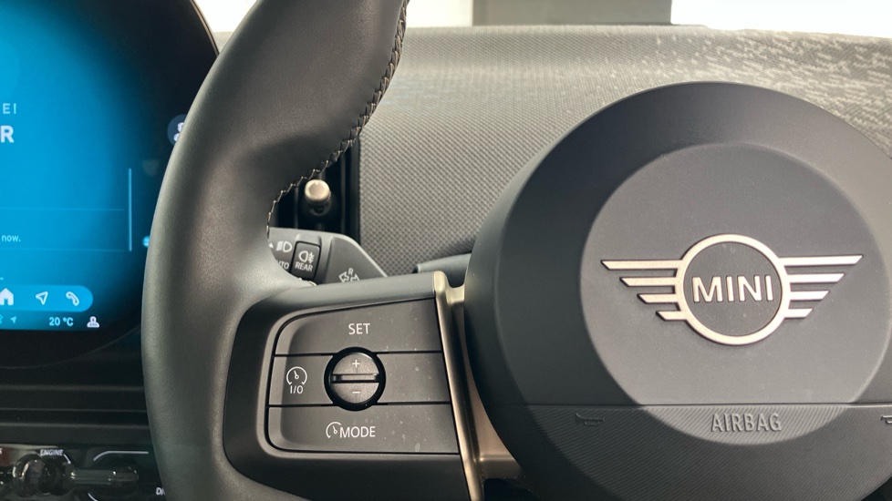 MINI Cooper 2.0 S Exclusive 3dr Auto Petrol Hatchback - Image 17