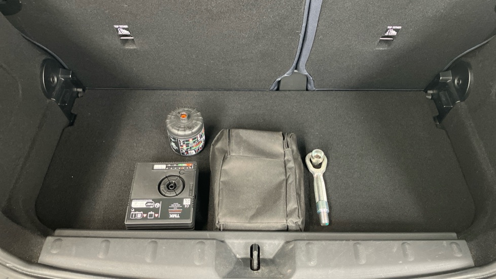 MINI Cooper 2.0 S Exclusive 3dr Auto Petrol Hatchback - Image 25