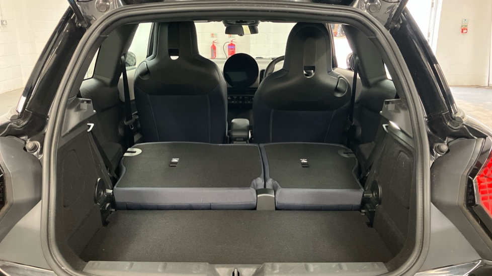 MINI Cooper 2.0 S Exclusive 3dr Auto Petrol Hatchback - Image 26