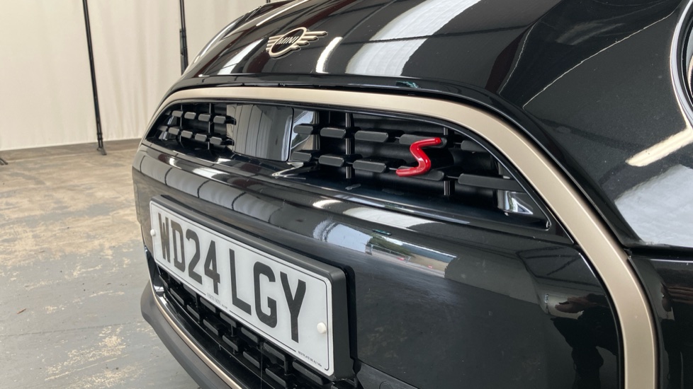 MINI Cooper 2.0 S Exclusive 3dr Auto Petrol Hatchback - Image 30