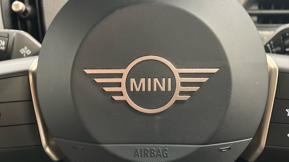 MINI Cooper 2.0 S Exclusive 3dr Auto Petrol Hatchback - Image 59