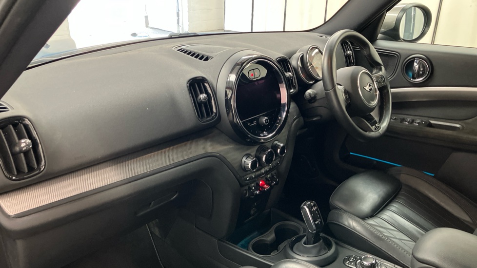 MINI Countryman 1.5 Cooper Exclusive ALL4 5dr Auto [Com/Nav+ Pack] Petrol Hatchback - Image 7