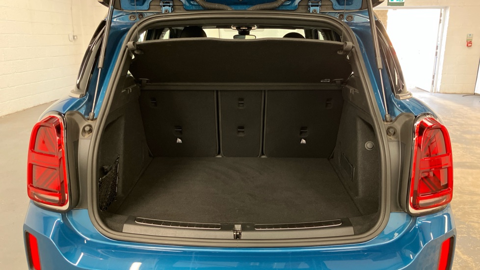 MINI Countryman 1.5 Cooper Exclusive ALL4 5dr Auto [Com/Nav+ Pack] Petrol Hatchback - Image 13