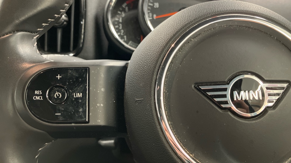 MINI Countryman 1.5 Cooper Exclusive ALL4 5dr Auto [Com/Nav+ Pack] Petrol Hatchback - Image 17