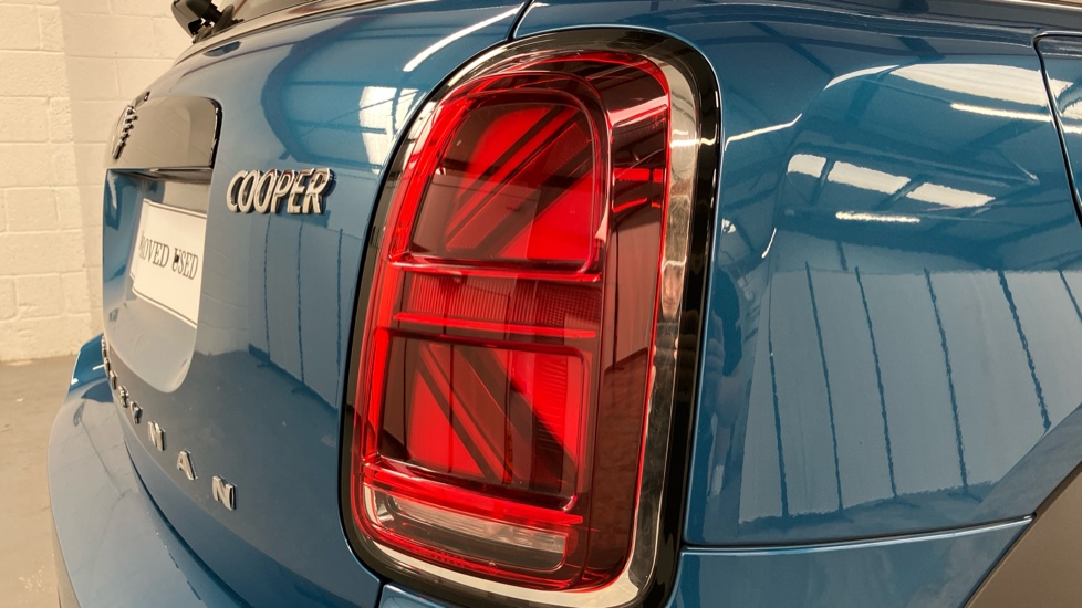 MINI Countryman 1.5 Cooper Exclusive ALL4 5dr Auto [Com/Nav+ Pack] Petrol Hatchback - Image 22