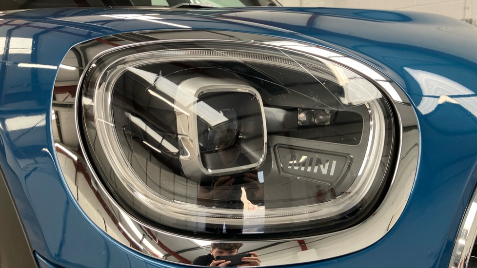 MINI Countryman 1.5 Cooper Exclusive ALL4 5dr Auto [Com/Nav+ Pack] Petrol Hatchback - Image 23