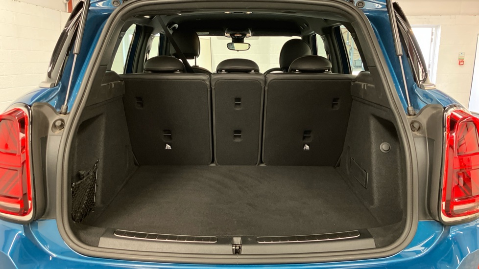 MINI Countryman 1.5 Cooper Exclusive ALL4 5dr Auto [Com/Nav+ Pack] Petrol Hatchback - Image 25