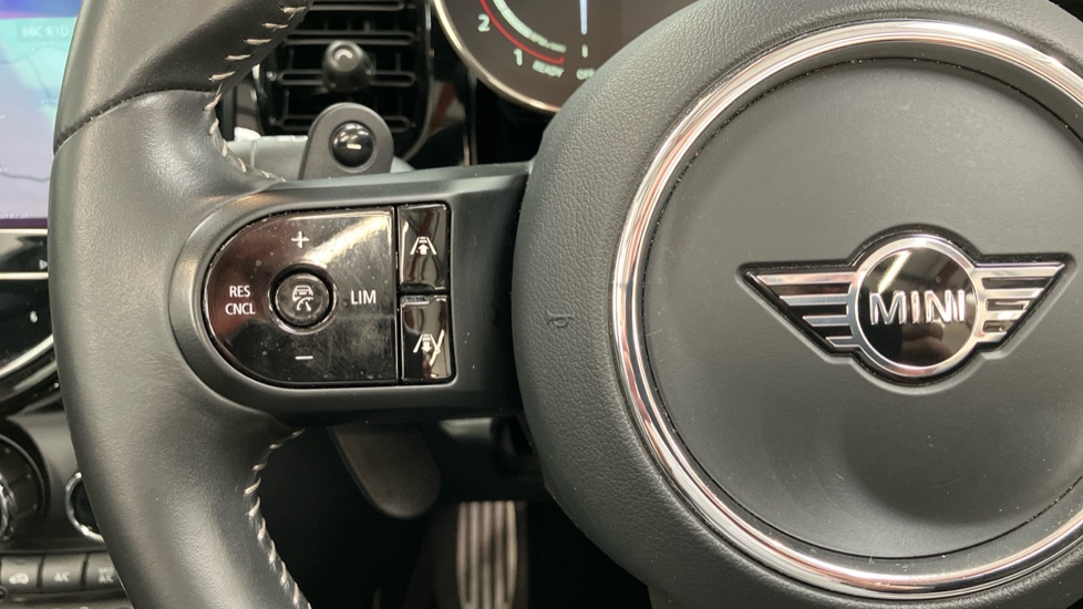 MINI Convertible 2.0 Cooper S Sport 2dr Auto Petrol Convertible - Image 17