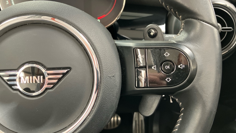 MINI Convertible 2.0 Cooper S Sport 2dr Auto Petrol Convertible - Image 18