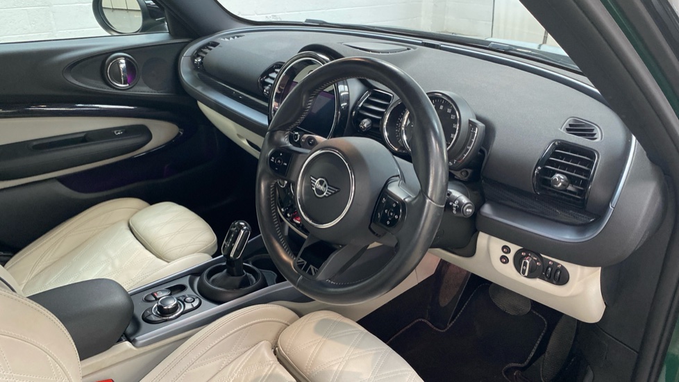 MINI Clubman 2.0 Cooper S Exclusive 6dr [Comfort/Nav+ Pack] Petrol Estate - Image 6