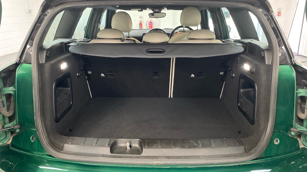 MINI Clubman 2.0 Cooper S Exclusive 6dr [Comfort/Nav+ Pack] Petrol Estate - Image 13