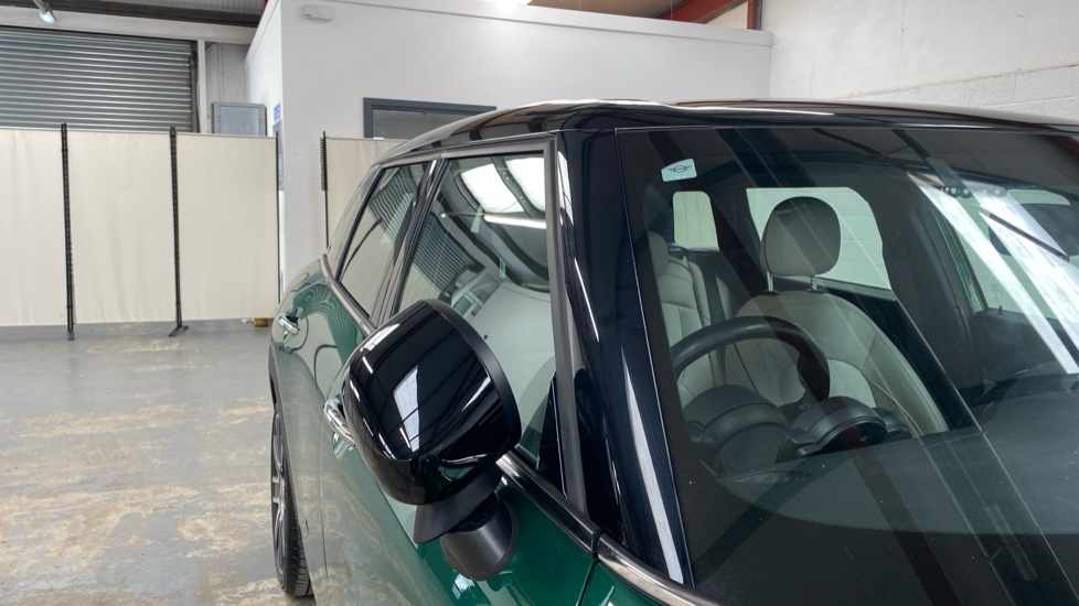 MINI Clubman 2.0 Cooper S Exclusive 6dr [Comfort/Nav+ Pack] Petrol Estate - Image 27
