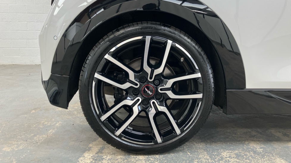 MINI Cooper 1.5 C Sport [Level 1] 3dr Auto Petrol Hatchback - Image 31