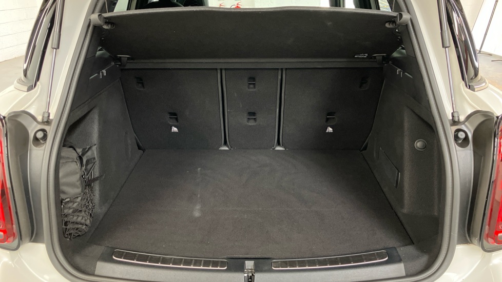 MINI Countryman 2.0 John Cooper Works Premium Plus ALL4 5dr Auto Petrol Hatchback - Image 13