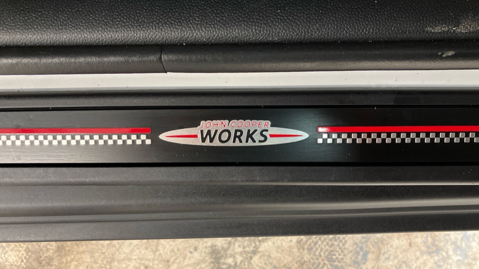 MINI Countryman 2.0 John Cooper Works Premium Plus ALL4 5dr Auto Petrol Hatchback - Image 30